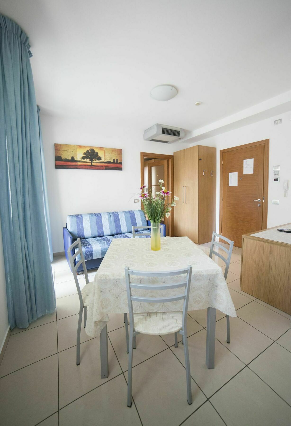 Residence Marzia Римини Экстерьер фото